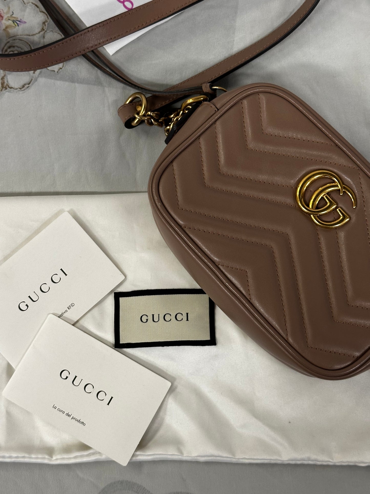 Gucci GG Marmont Mini Camera Bag
