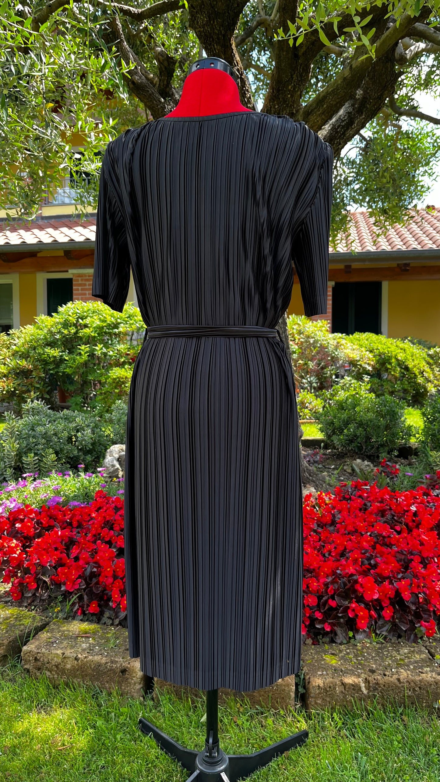 Abito midi nero