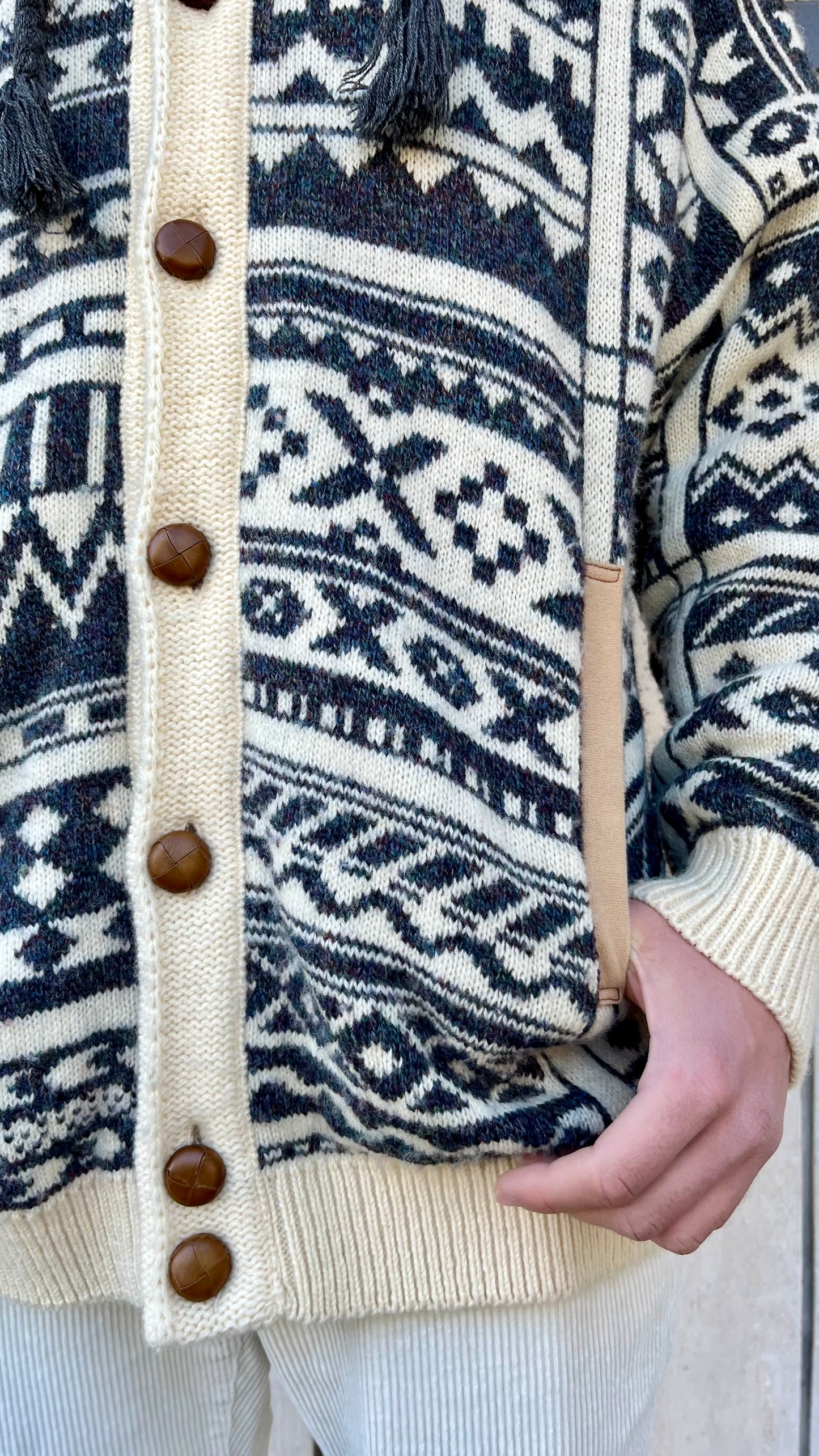 Cardigan Australian vintage