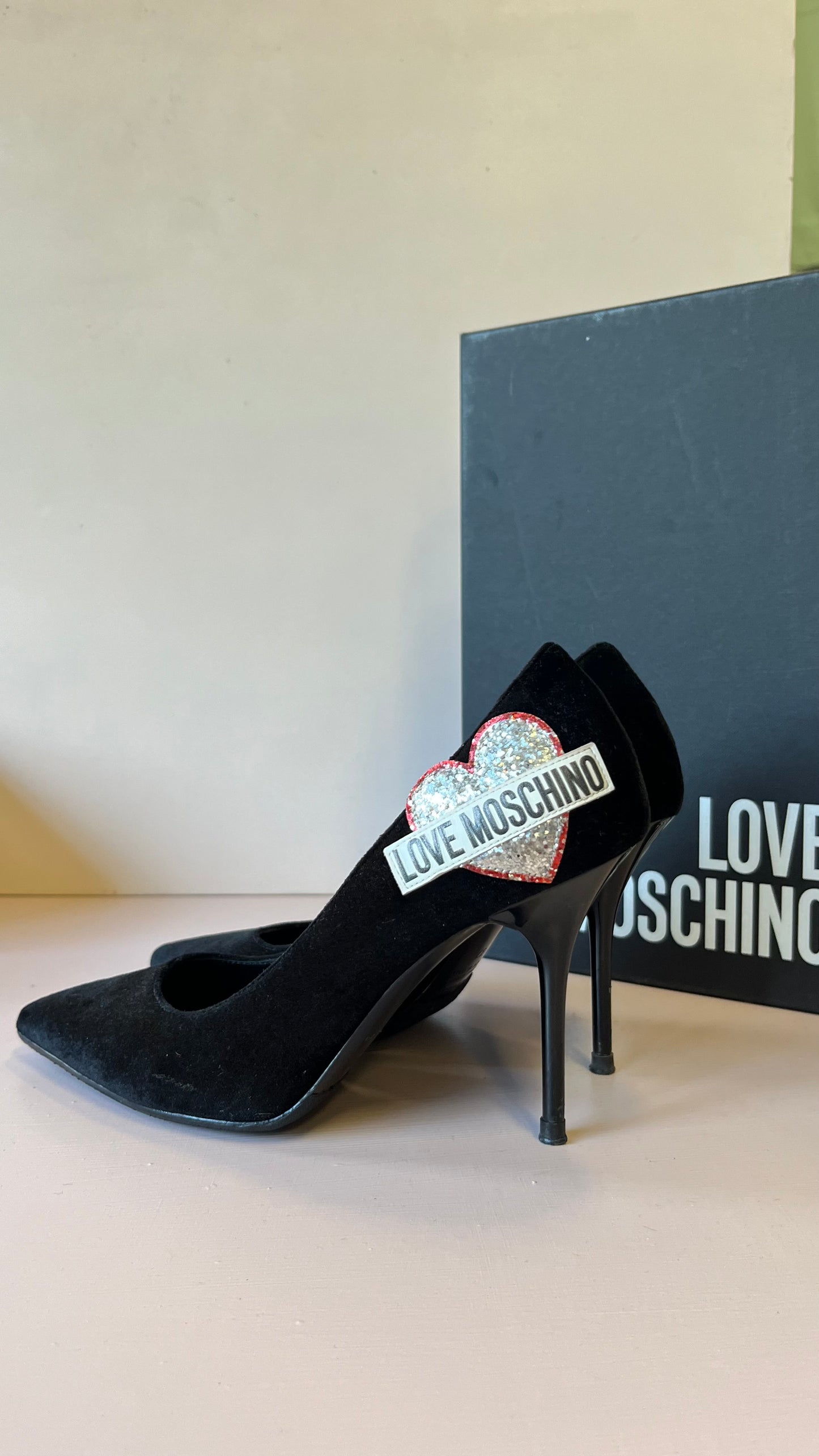 Décolleté Love Moschino