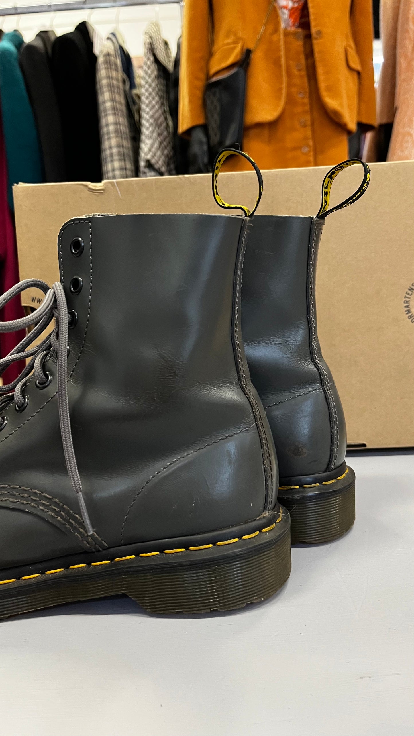 Dr. Martens grigie (n.38)