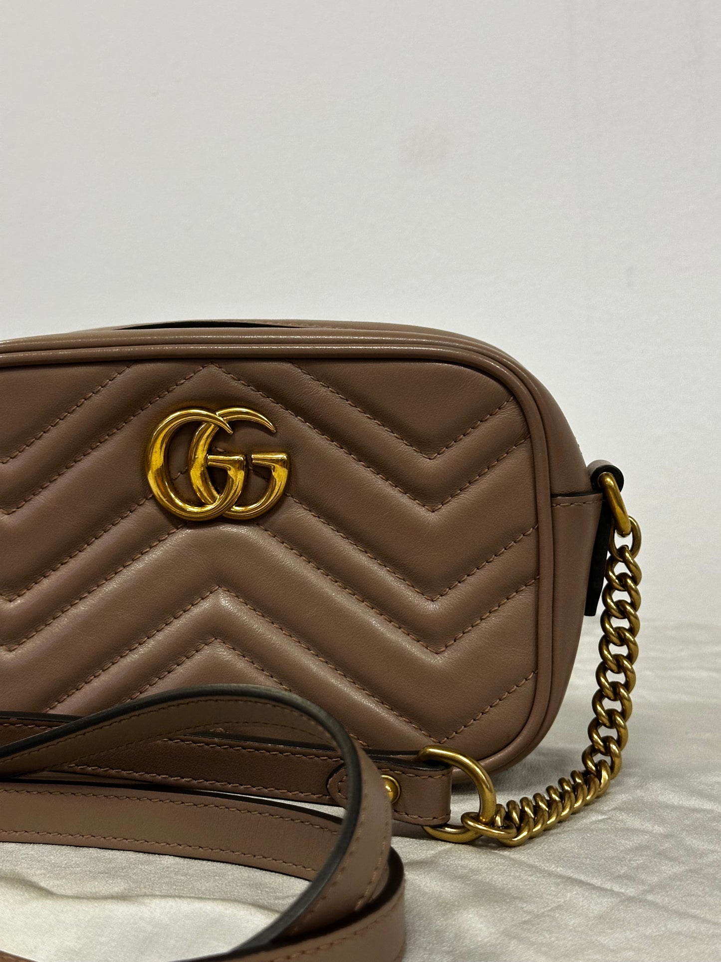 Gucci GG Marmont Mini Camera Bag