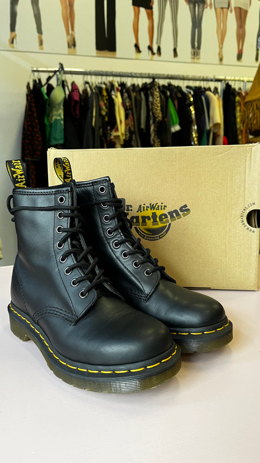 Dr. Martens nere opache (n.37)