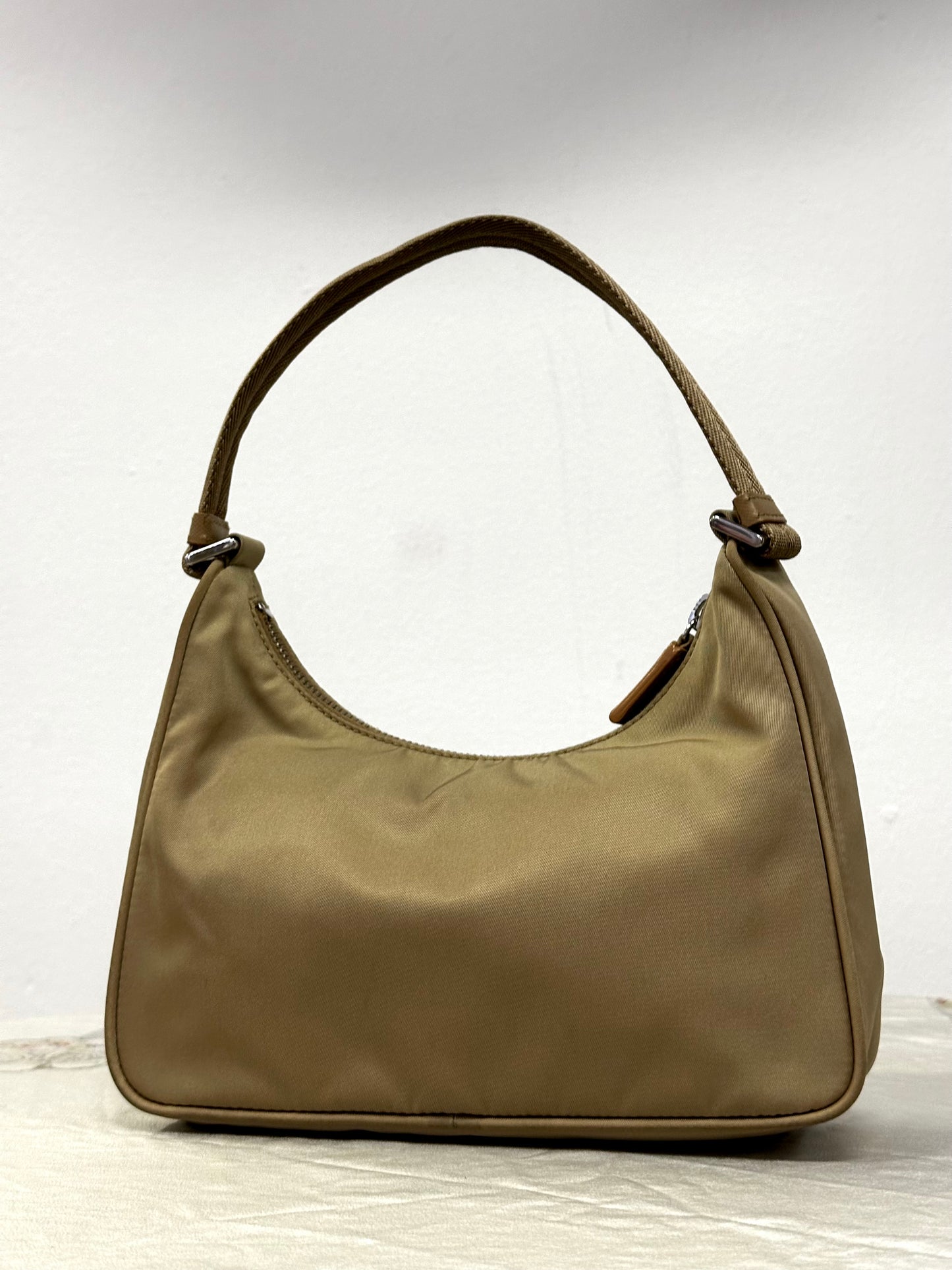 Borsa Prada Re-Edition vintage